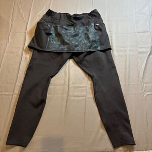 Athleta Black Floral Print Skirted Leggings Pants Women's LP Workout Athleisure